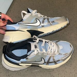 Nike Women's V2K Run Psychic Blue Metallic Silver